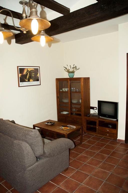 Apartamentos El Canonigo De Teruel Luaran gambar