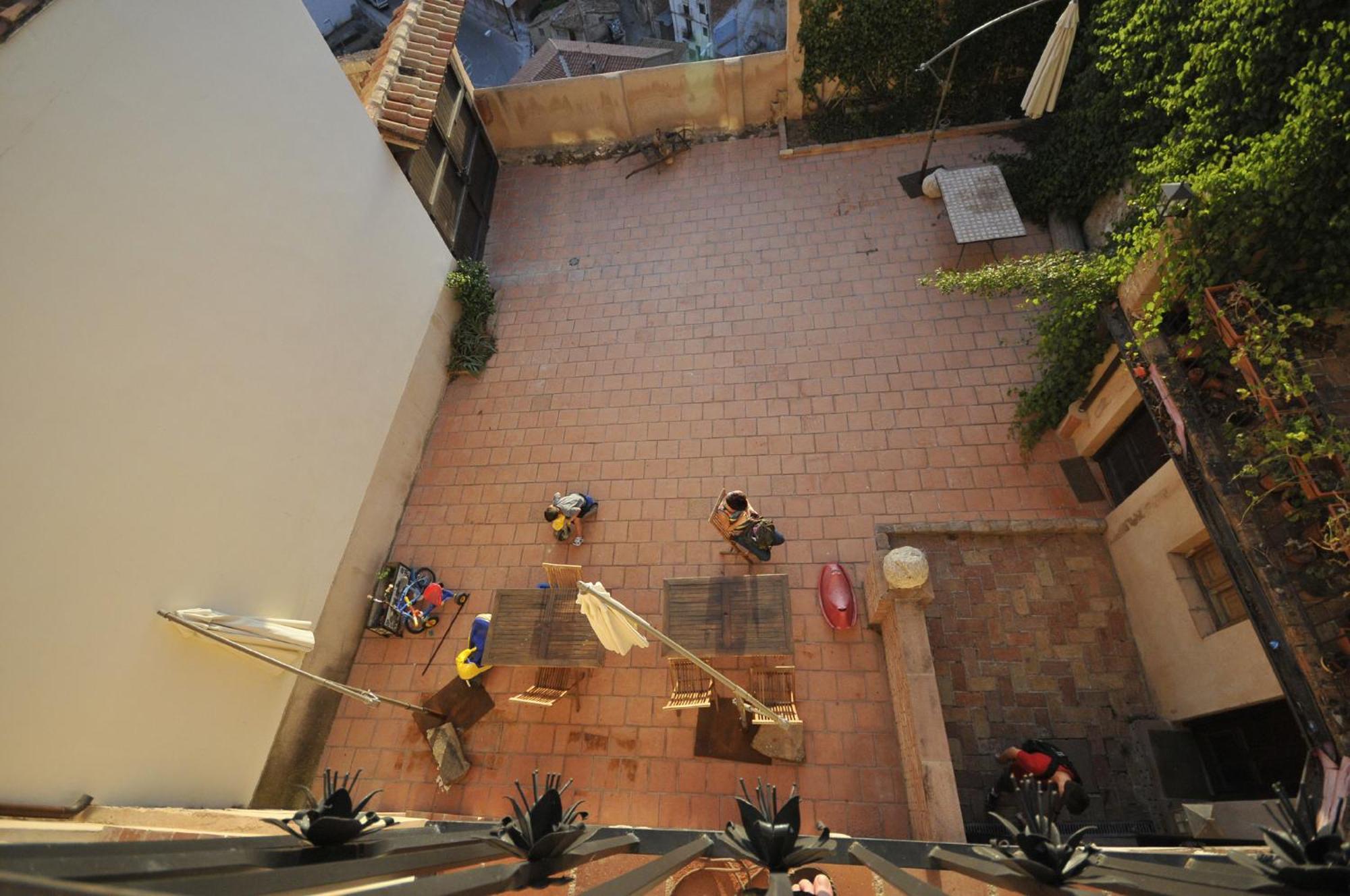 Apartamentos El Canonigo De Teruel Luaran gambar